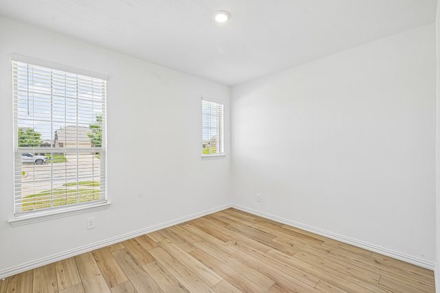825 Tulip Court, Forney, TX 75126
