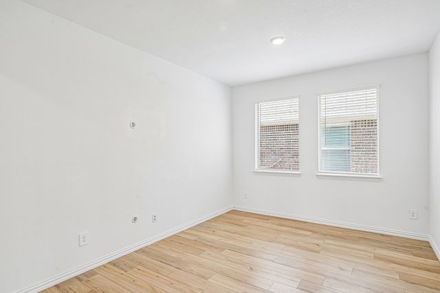 825 Tulip Court, Forney, TX 75126
