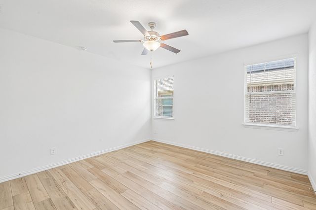 825 Tulip Court, Forney, TX 75126