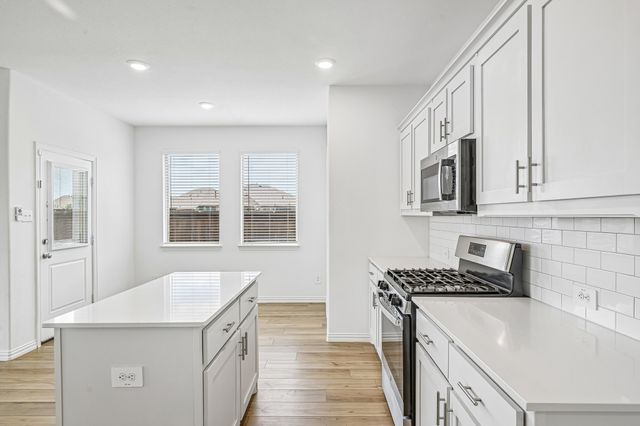 825 Tulip Court, Forney, TX 75126