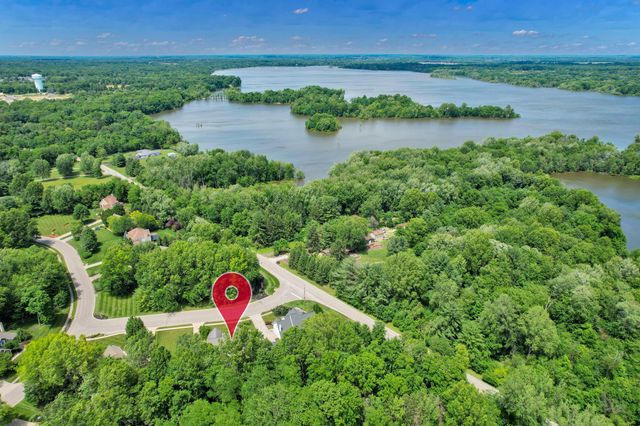 5187 Medallion Drive E, Westerville, OH 43082