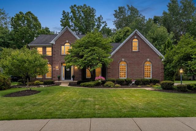 5187 Medallion Drive E, Westerville, OH 43082