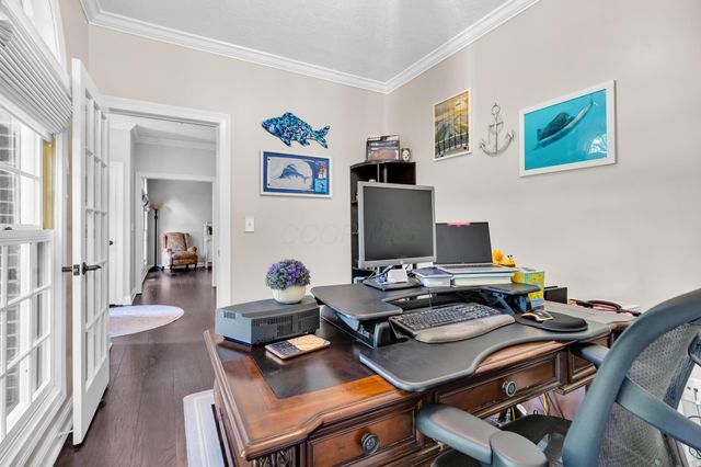 5187 Medallion Drive E, Westerville, OH 43082