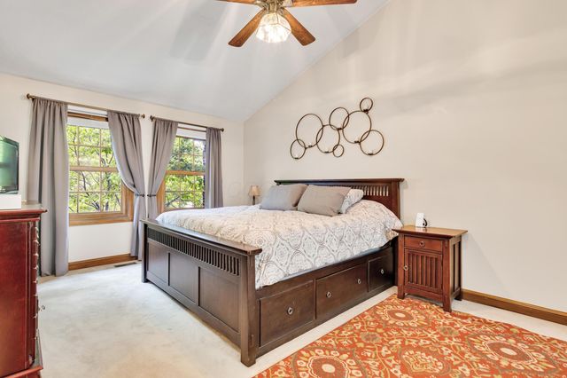 5187 Medallion Drive E, Westerville, OH 43082