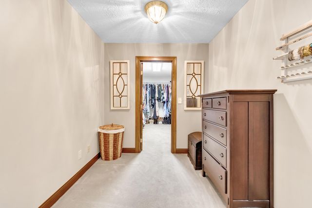 5187 Medallion Drive E, Westerville, OH 43082