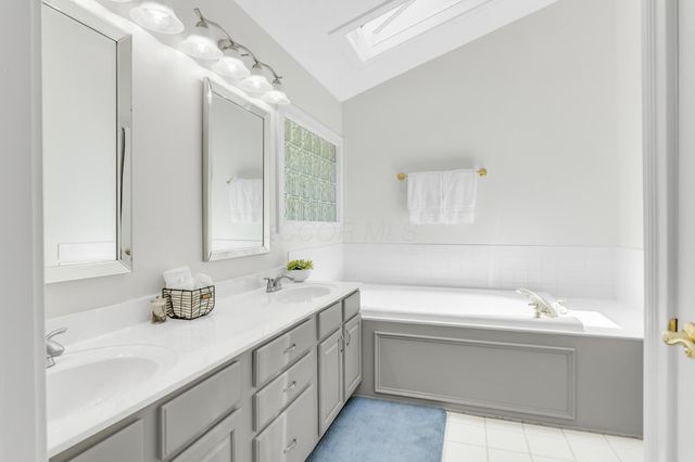 5187 Medallion Drive E, Westerville, OH 43082