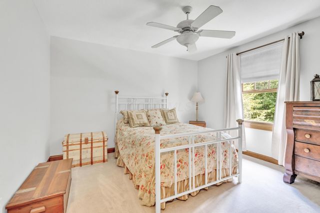 5187 Medallion Drive E, Westerville, OH 43082