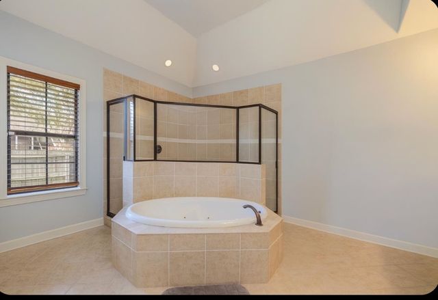 873 WINTERFIELDS DR, Cordova, TN 38018