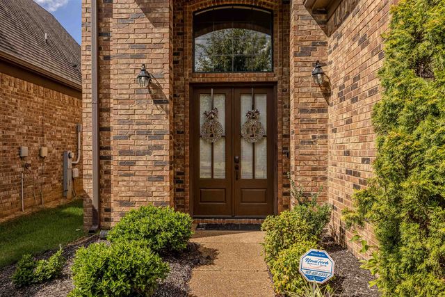 873 WINTERFIELDS DR, Cordova, TN 38018