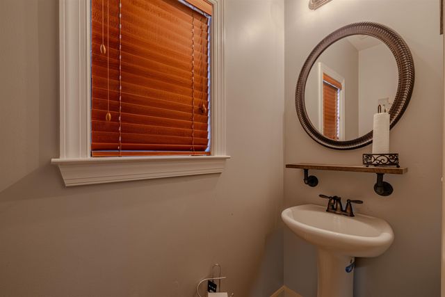 873 WINTERFIELDS DR, Cordova, TN 38018