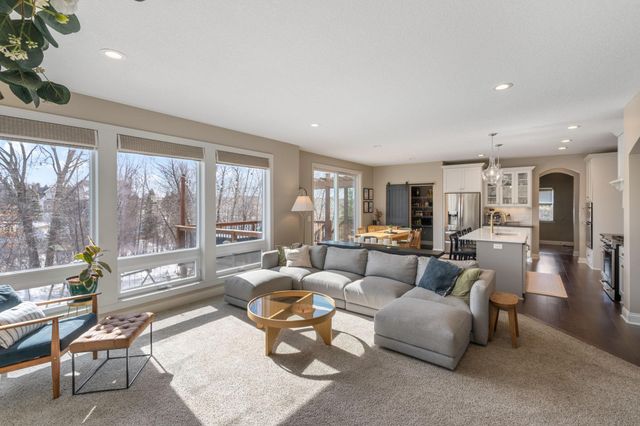 18257 72nd Avenue N, Maple Grove, MN 55311