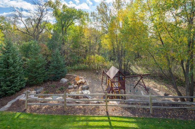 18257 72nd Avenue N, Maple Grove, MN 55311