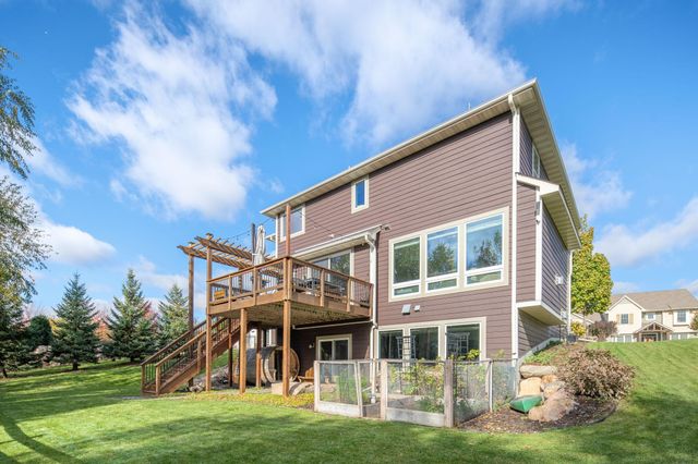 18257 72nd Avenue N, Maple Grove, MN 55311