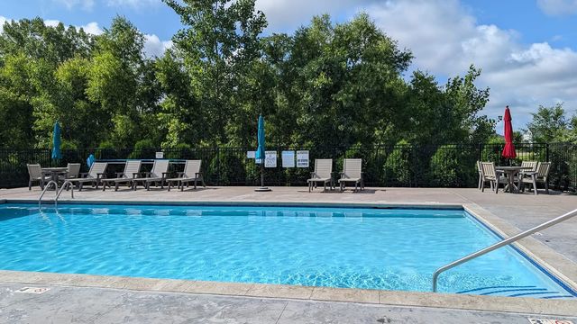 18257 72nd Avenue N, Maple Grove, MN 55311