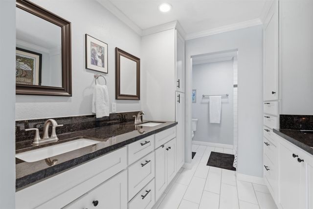 5375 Terrace Oak Cir, Fair Oaks, CA 95628