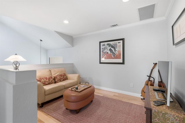 5375 Terrace Oak Cir, Fair Oaks, CA 95628