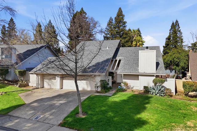 5375 Terrace Oak Cir, Fair Oaks, CA 95628