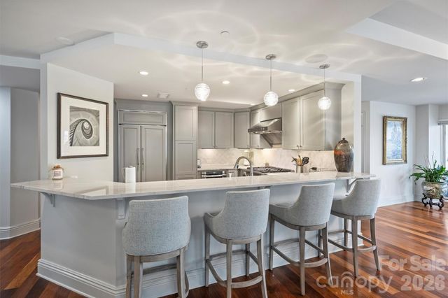 520 E Martin Luther King Jr Boulevard 701, Charlotte, NC 28202