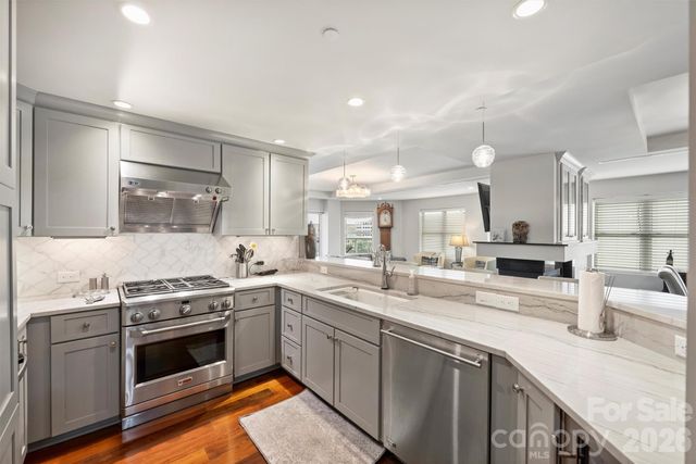 520 E Martin Luther King Jr Boulevard 701, Charlotte, NC 28202