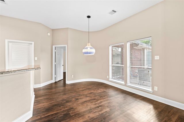 3522 Pine Chase Drive, Pearland, TX 77581