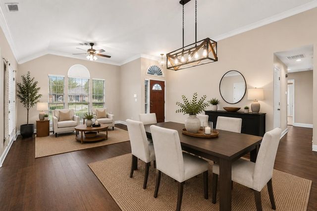 3522 Pine Chase Drive, Pearland, TX 77581