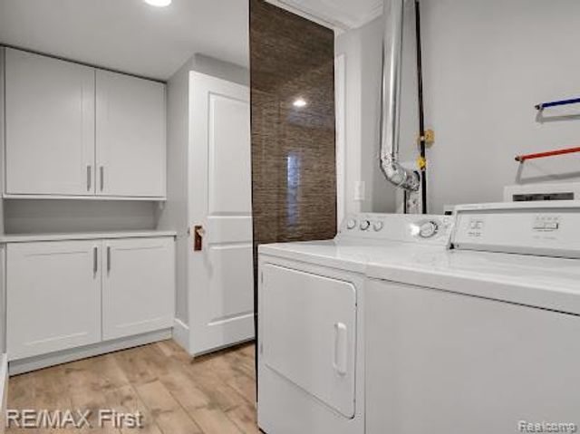 410 Crane Avenue, Royal Oak, MI 48067