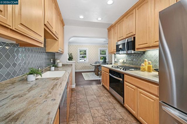 3750 Alhambra Way, Martinez, CA 94553