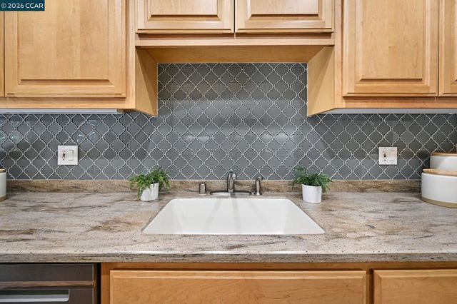 3750 Alhambra Way, Martinez, CA 94553