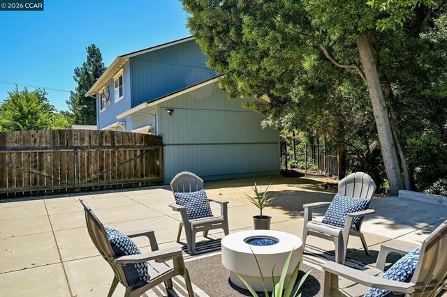 3750 Alhambra Way, Martinez, CA 94553