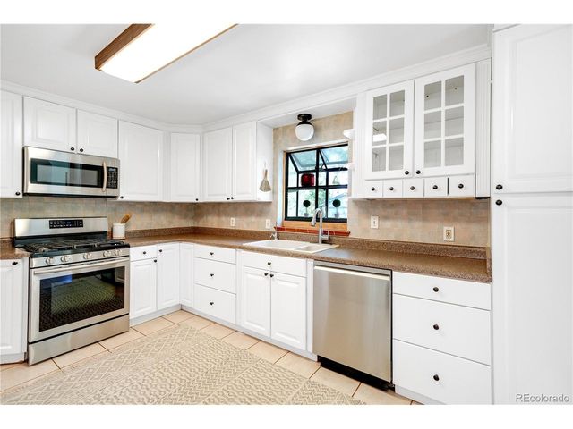 3555 Estes St, Wheat Ridge, CO 80033