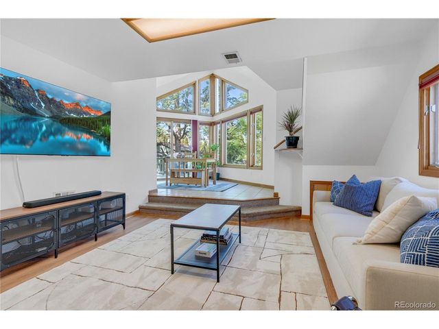 3555 Estes St, Wheat Ridge, CO 80033
