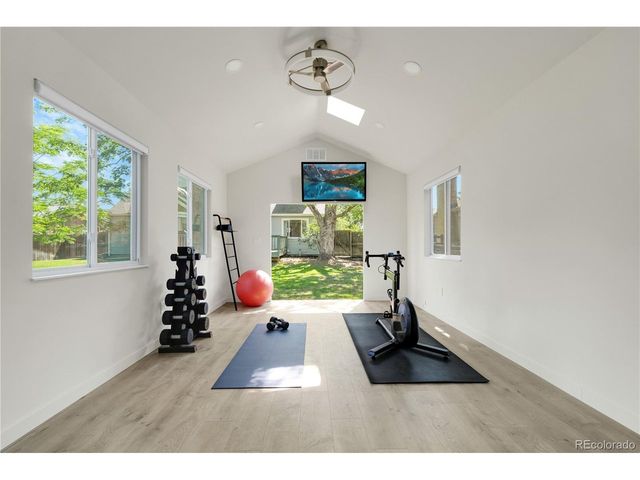 3555 Estes St, Wheat Ridge, CO 80033