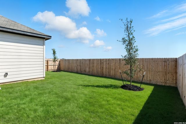 1130 Crane Court, Marion, TX 78124