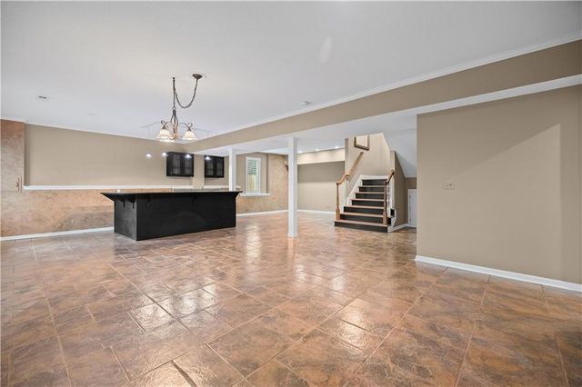 20306 W 99th Terrace, Lenexa, KS 66220