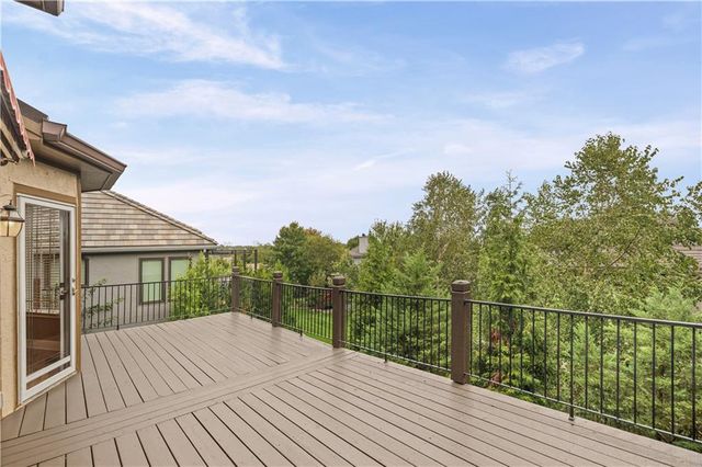 20306 W 99th Terrace, Lenexa, KS 66220