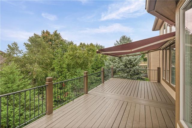 20306 W 99th Terrace, Lenexa, KS 66220