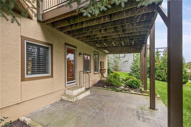 20306 W 99th Terrace, Lenexa, KS 66220