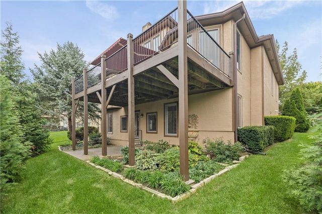 20306 W 99th Terrace, Lenexa, KS 66220
