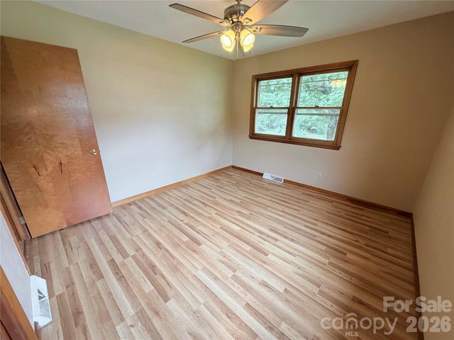 56 Henson Drive, Waynesville, NC 28786