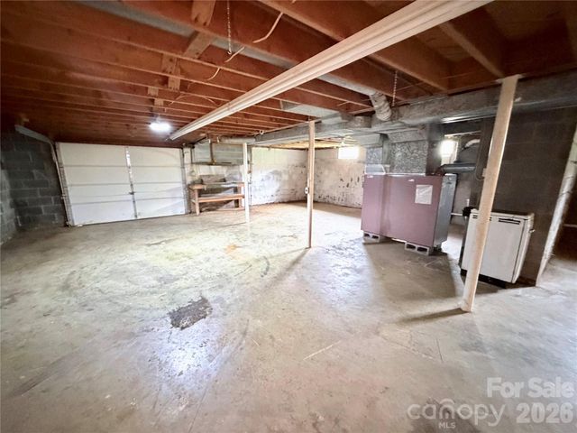 56 Henson Drive, Waynesville, NC 28786