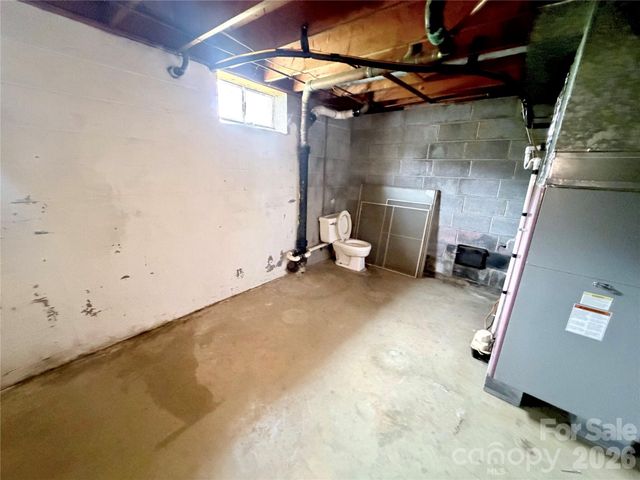 56 Henson Drive, Waynesville, NC 28786