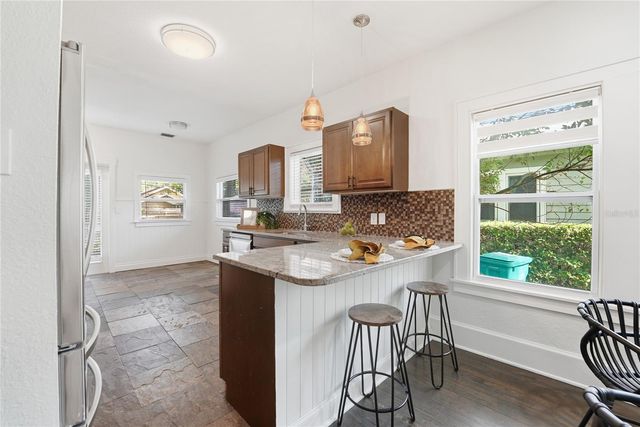 204 N BROWN AVENUE, Orlando, FL 32801