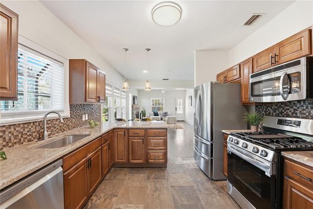 204 N BROWN AVENUE, Orlando, FL 32801