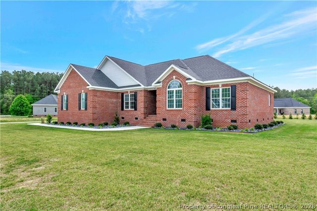 67 Naturalbrook Drive, Lumberton, NC 28358