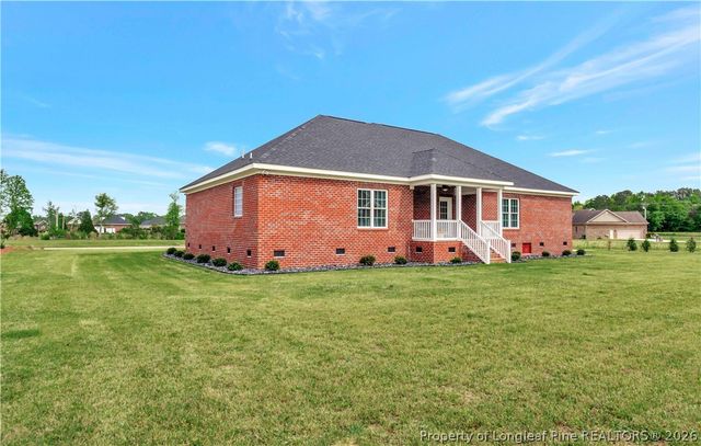 67 Naturalbrook Drive, Lumberton, NC 28358