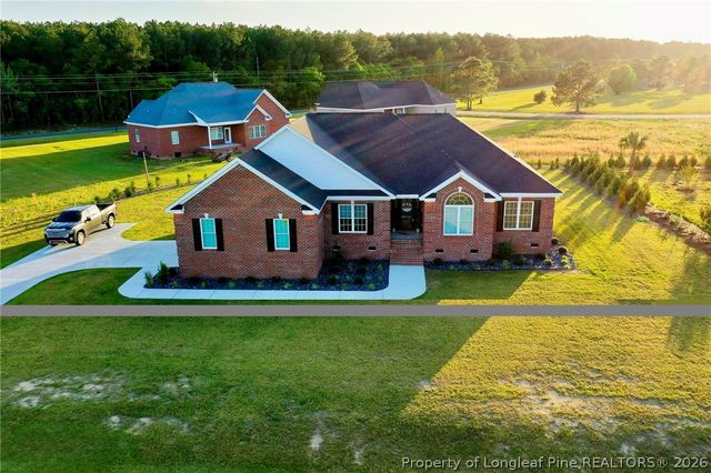 67 Naturalbrook Drive, Lumberton, NC 28358