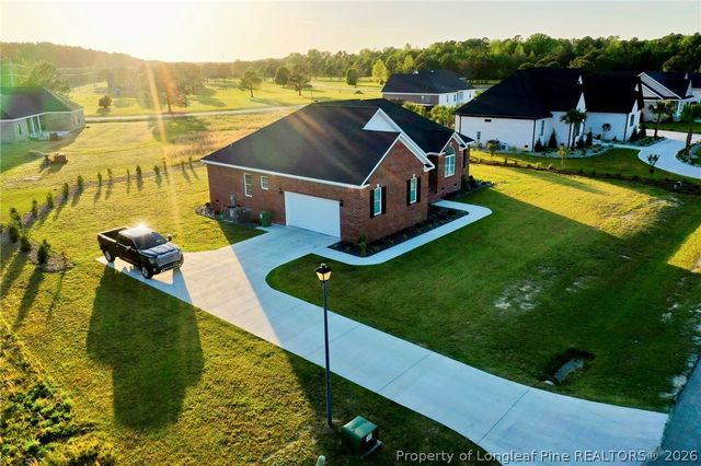 67 Naturalbrook Drive, Lumberton, NC 28358