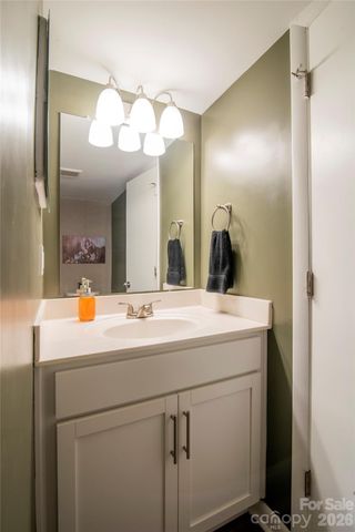 4605 Coronado Drive, Charlotte, NC 28212