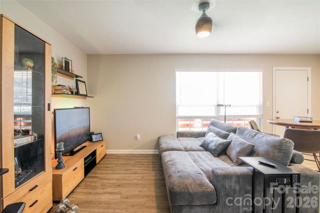 4605 Coronado Drive, Charlotte, NC 28212