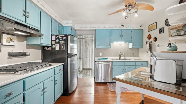 80 Westwood St, Mt Washington, PA 15211